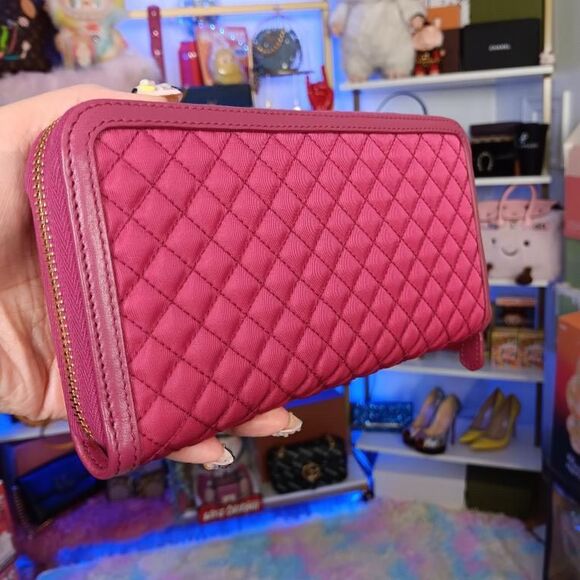 New in Box Prada Tessuto Leather Large Zip Wallet w/ Authenticity card - Picture 5 of 13